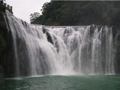 Shifen Falls - the Niagara of Taiwan
