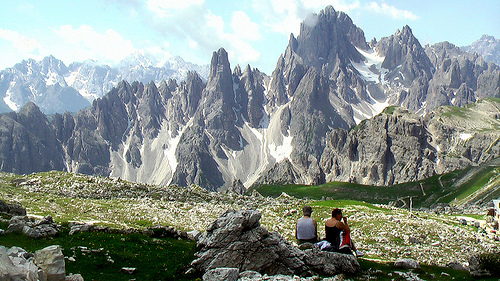 hikers-in-the-Dolomites