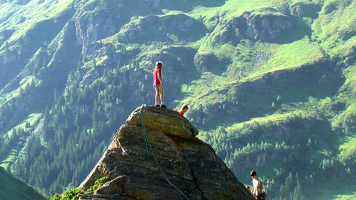 kids-climbing-a-small-mountain