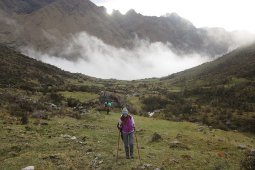 vilcabamba-trail-misty-peruvian-landscape