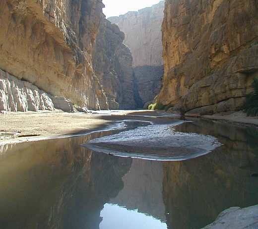 520px-santa_elena_canyon